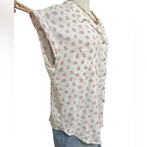 JACH’s Girlfriend Whimsical Floral Print Tencel Button Front Blouse - Picture 4 of 6